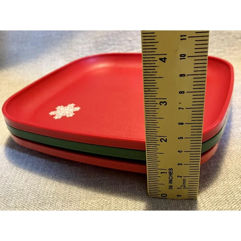 Vtg Tupperware Luncheon Plate 2 Red & 1 Green Square 8